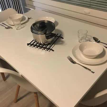 شقة Saunallinen Yksioe Jaervinaekoealalla Keskustassa بايكساماكي